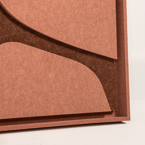 Frame detail (side) of FeltArt 'Serene' in the color terra bloom.