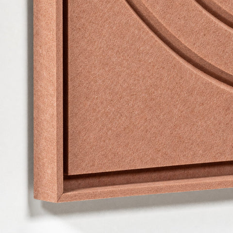 Frame detail (front) of FeltArt 'Aura' in the color terra bloom.