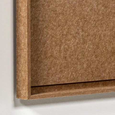 Frame detail (front) of FeltArt 'Serene' in the color soft dune.